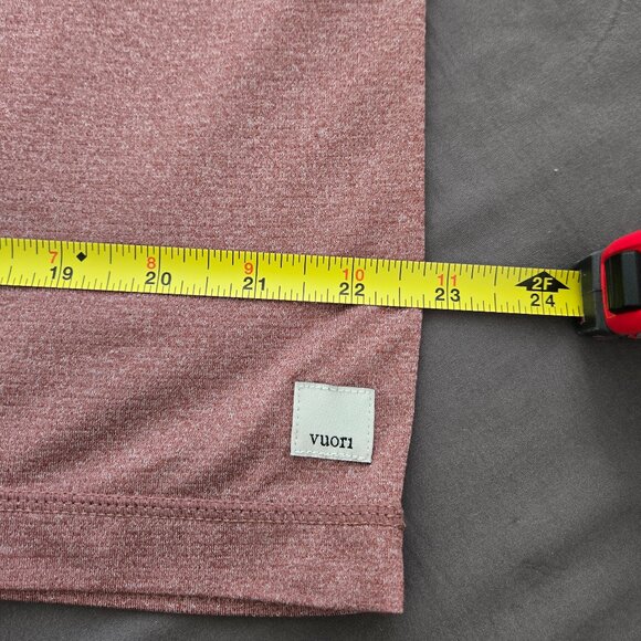 Vuori Shirt Mens Medium L Orange Gym Running Vented Yoga Feather Pocket T - Picture 11 of 11